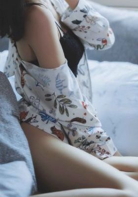 爱爱三级视频